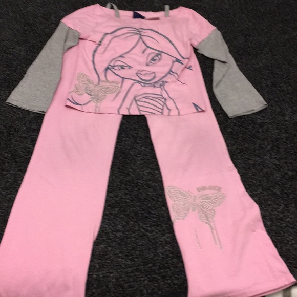 BRATZ Pajamas Girls Bratz Pajama Set Poshmark